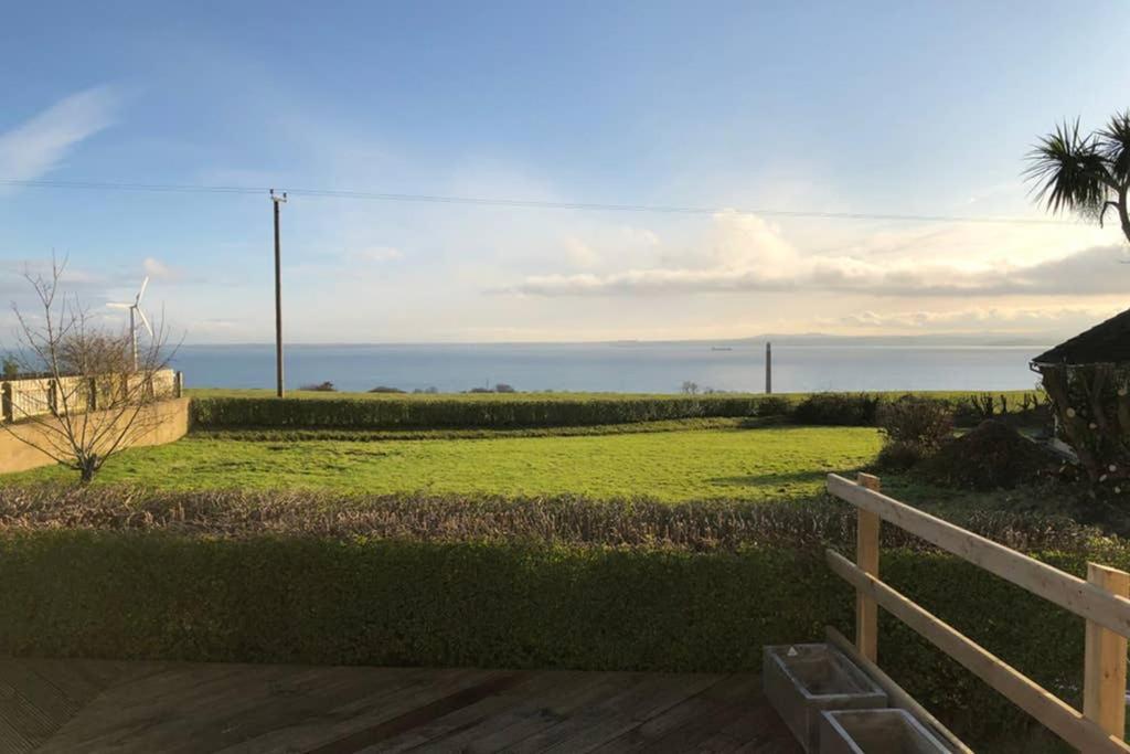 Whitehead Holiday Cottage Экстерьер фото